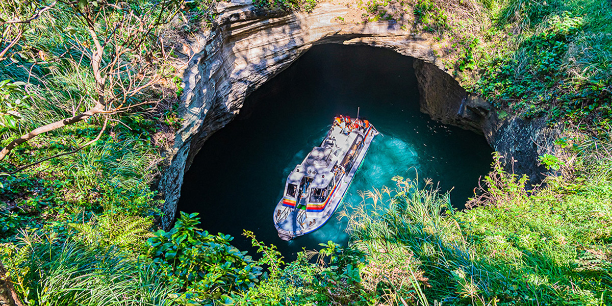 堂ヶ島天窓洞の画像